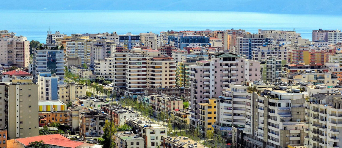 Pamje ajrore e qytetit të Vlorës