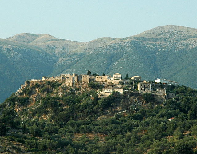 Një kala historike në Himarë